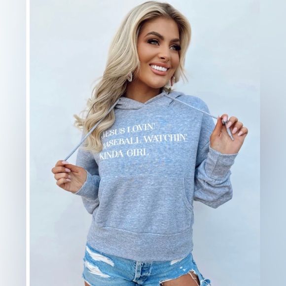 NEW! Jesus & Baseball Sweatshirt - Picture 3 of 6